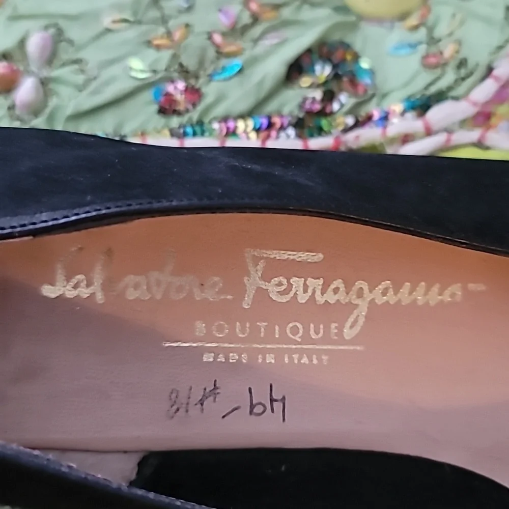 Salvatore Ferragamo Vintage 80's Ballet Flats w/ Signature Vara Bows Sz 9 - Picture 3 of 8